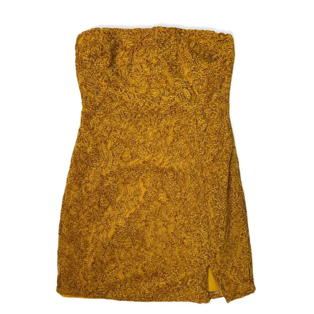 Privacy Please - Picture 2 of 11